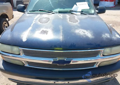 2004 Chevrolet Tahoe Ls from USA, damaged, VIN 1GNEC13V04J103808